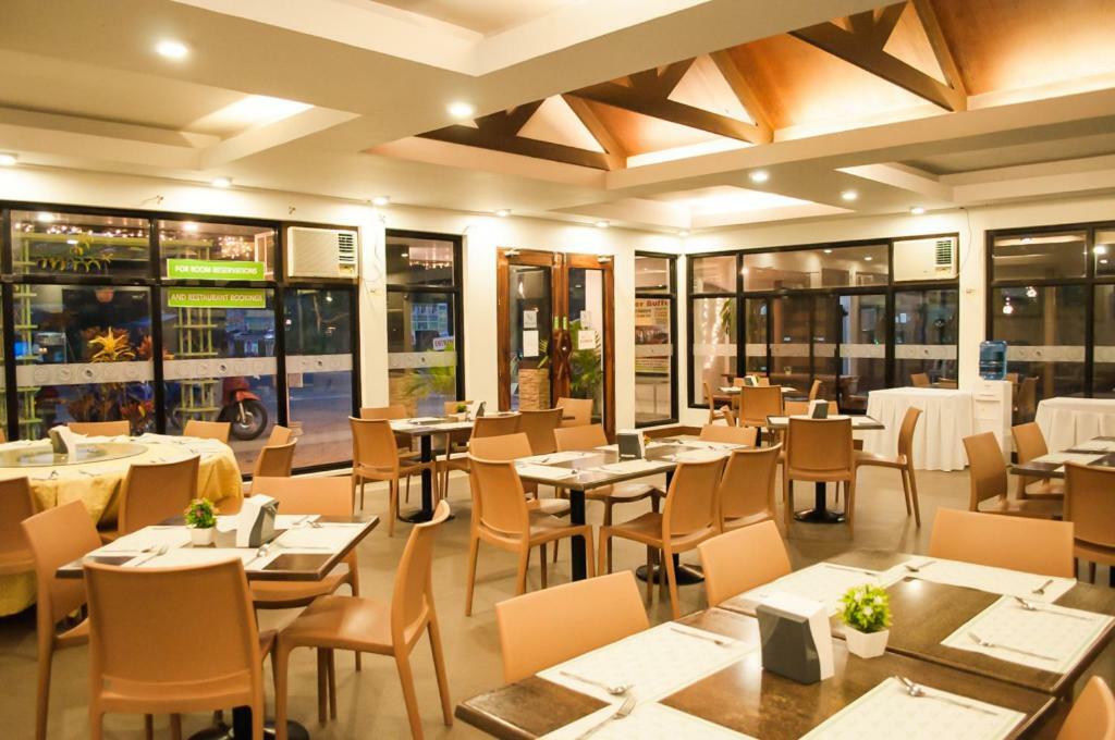 Seasons Hotel And Convention Center San Jose  Ngoại thất bức ảnh